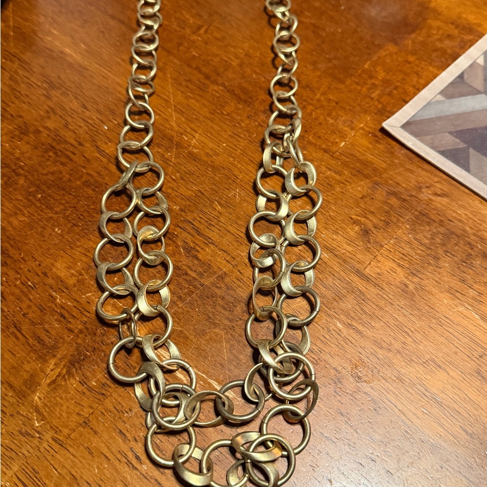 Source Unknown Bold‎ Gold Necklace